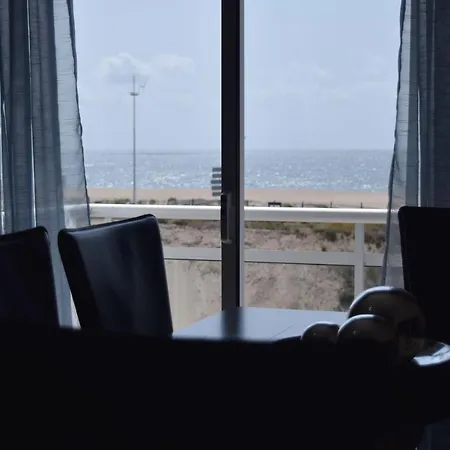 T2 Vista Mar ナザレ